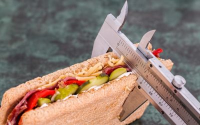 4 Calorie-Cutting Tips That Will Not Leave You Wanting More Food